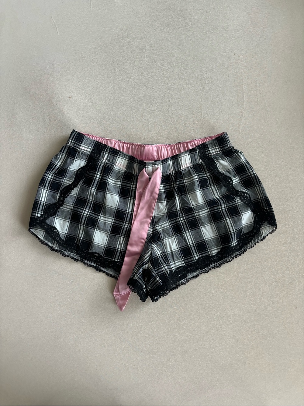 victoria’s secret low rise flannel lace trim mini shorts y2k extra small